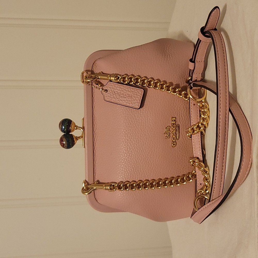Coach PINK Nora Kisslock Crossbody NWT